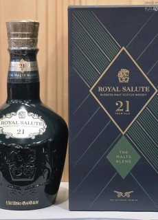 로얄살루트21년 몰트 블렌디드 500ml